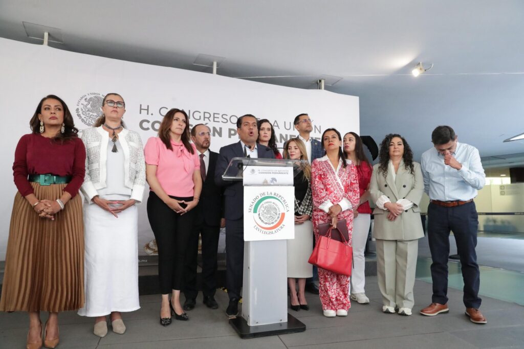 Exhibe @Sergeluna_S corrupción de jueces para proteger a Cabeza de Vaca  