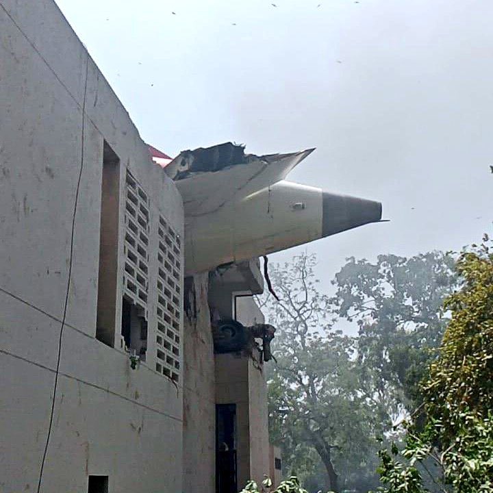 X2Twitter.com_GtO9NziXkAACVBY