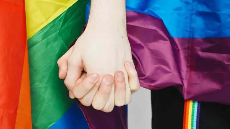 ong_alerta_sobre_panico_en_juventudes_lgtbi_ante_discursos_de_odio_de_politicos