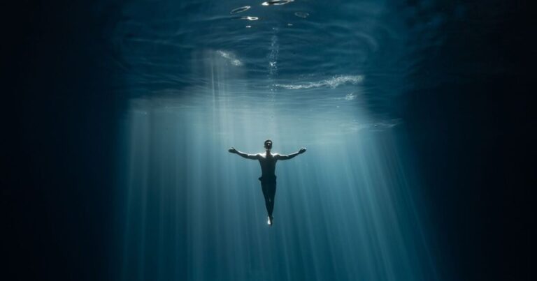 tvazteca.brightspotcdn