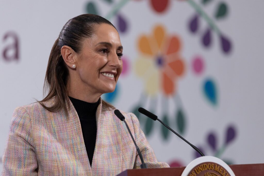 Sheinbaum alista posible llamada con Trump para frenar aranceles del 30%
