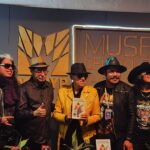 JUAN HERNANDEZ LIBRO FOTO2