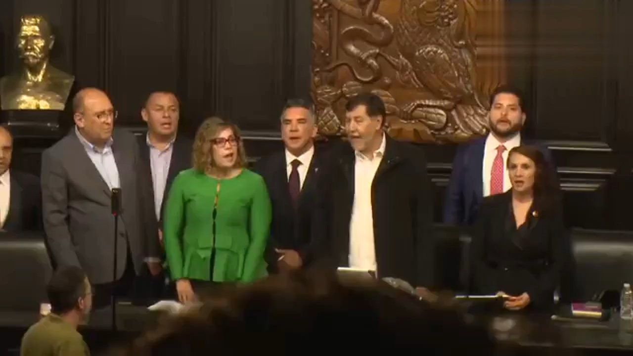 8eed3c42-5bd3-4be1-af41-c7d17074e8ad