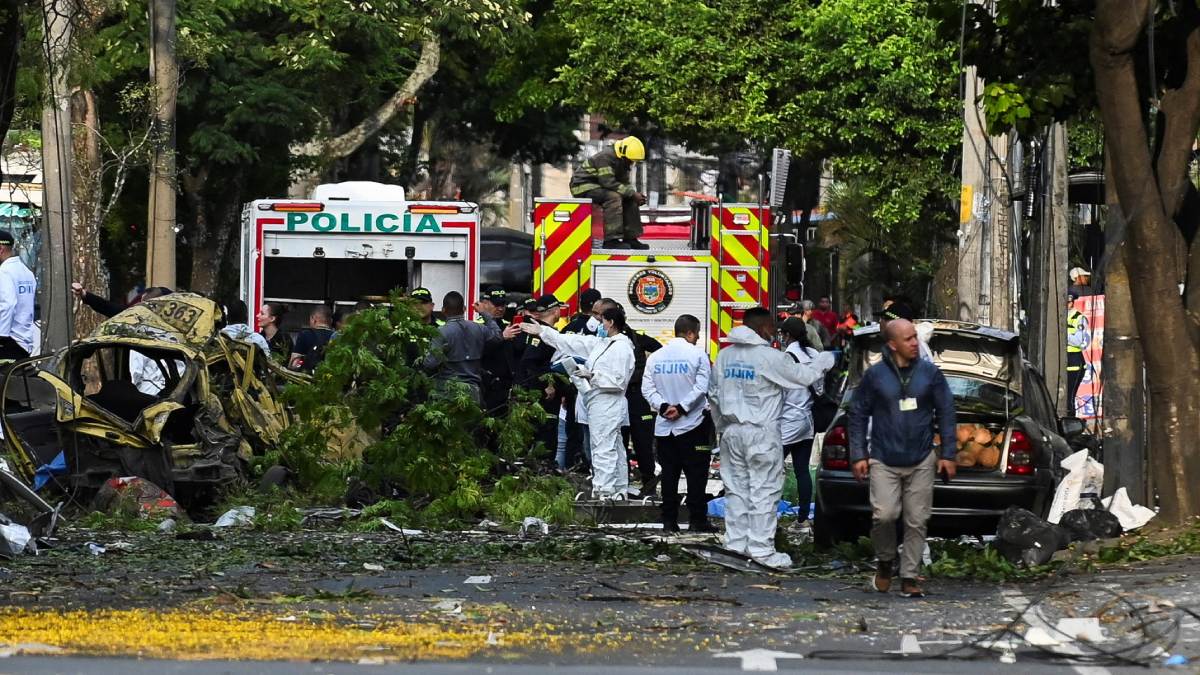 colombia-muertos-atentado-075205