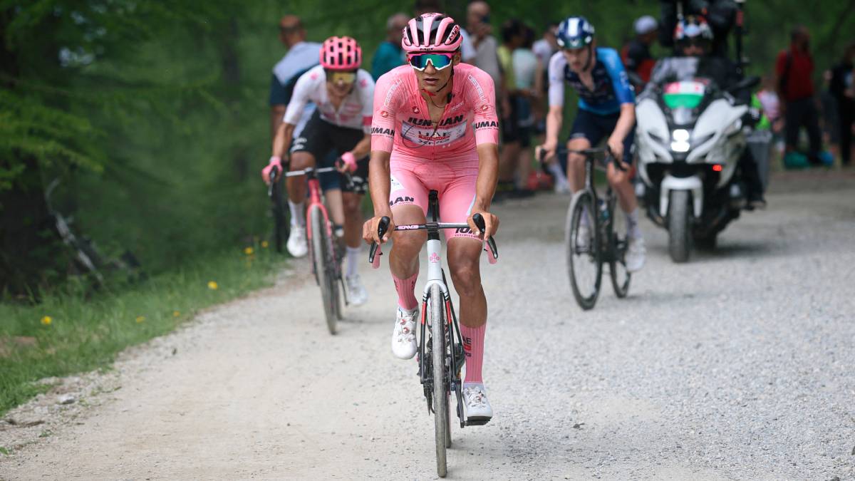 isaac-del-toro-jpg-090830