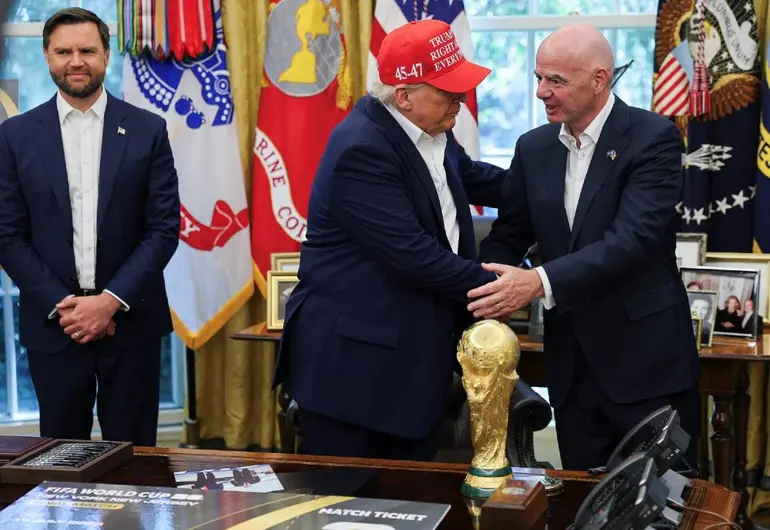 1ae2b969-daf6-479c-b6e9-f503c9c9513d