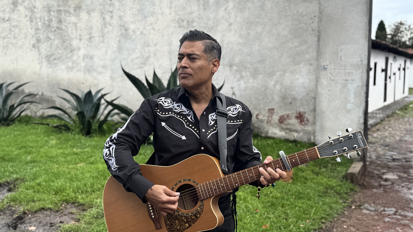 BRUNO DANZZA NO SALE EL SOL OCT 2025 FOTO5