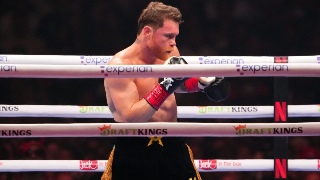 “Me sigo sintiendo un campeón, voy a seguir”: Canelo Álvarez tras derrota ante Terence Crawford