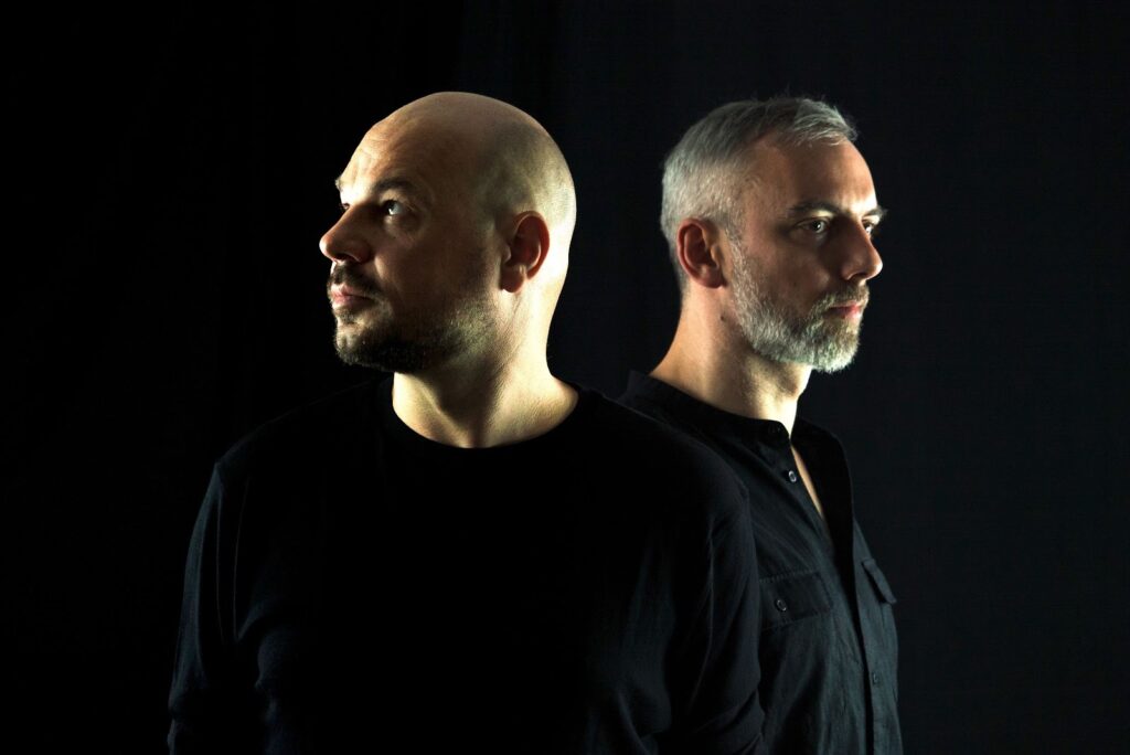 EL PULSO DEL TECHNO RENACE: D-NOX & BECKERS EN UN VIAJE SONORO SIN RETORNO PARA CELEBRAR 12 AÑOS DE DRAW PARADISE
