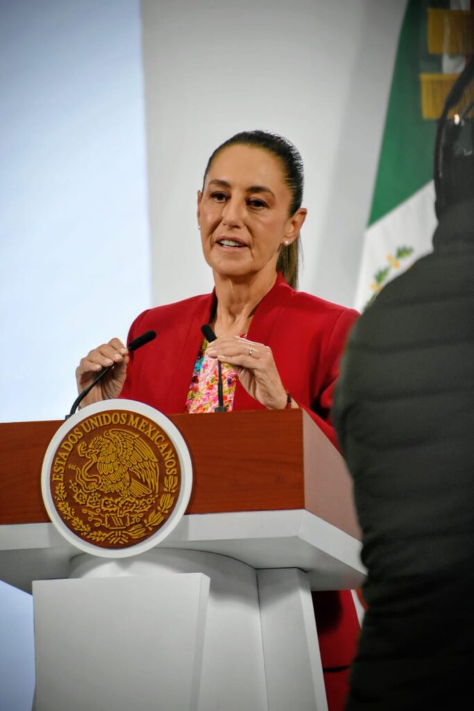 Sheinbaum habló con Trump sobre barreras comerciales; aplazan imposición de aranceles