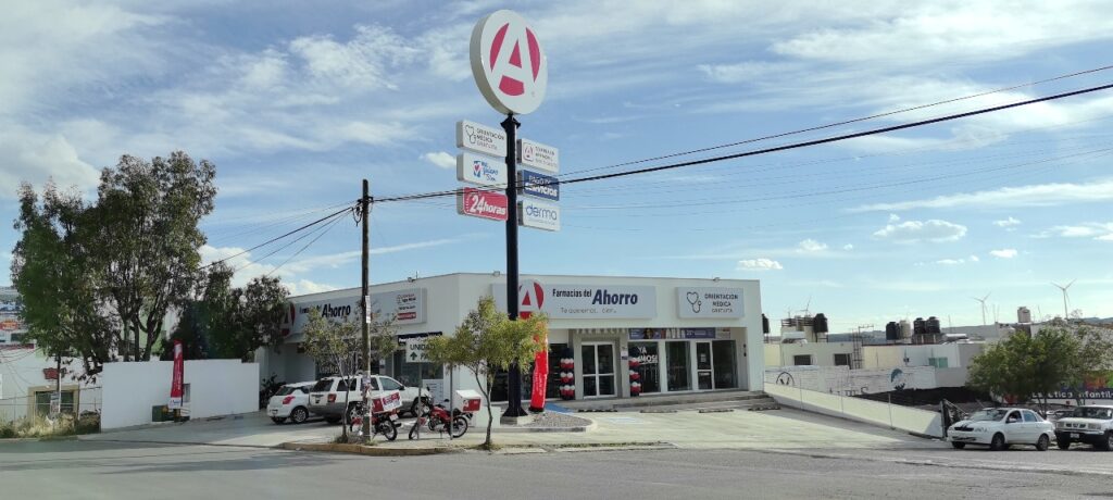 Acerca Farmacias del Ahorro una opción de salud a las familias de Zacatecas