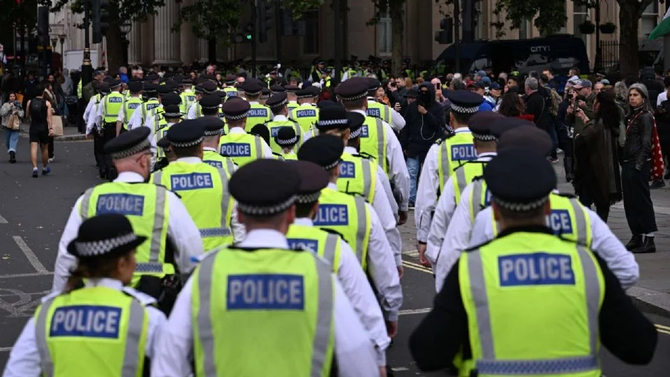 d9446921-9c03-4447-9764-d3012e547676