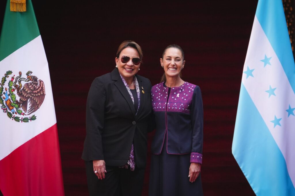 Xiomara Castro manifestó preocupación de injerencismo en elecciones de su país: Sheinbaum