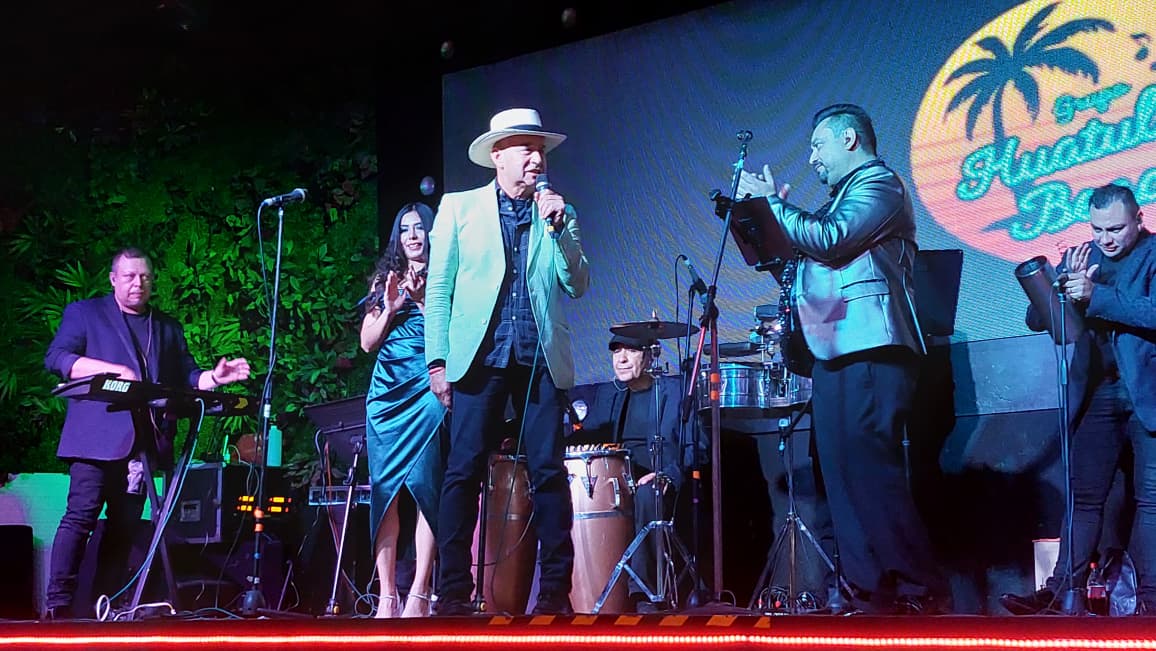 HUATULCO BEACH RDP FOTO1(1)