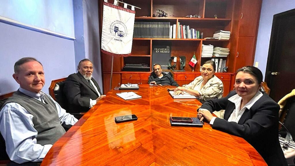 Vecinos y controladores aéreos solicitan a SENEAM incluir a la sociedad en el rediseño de rutas en el Valle de México