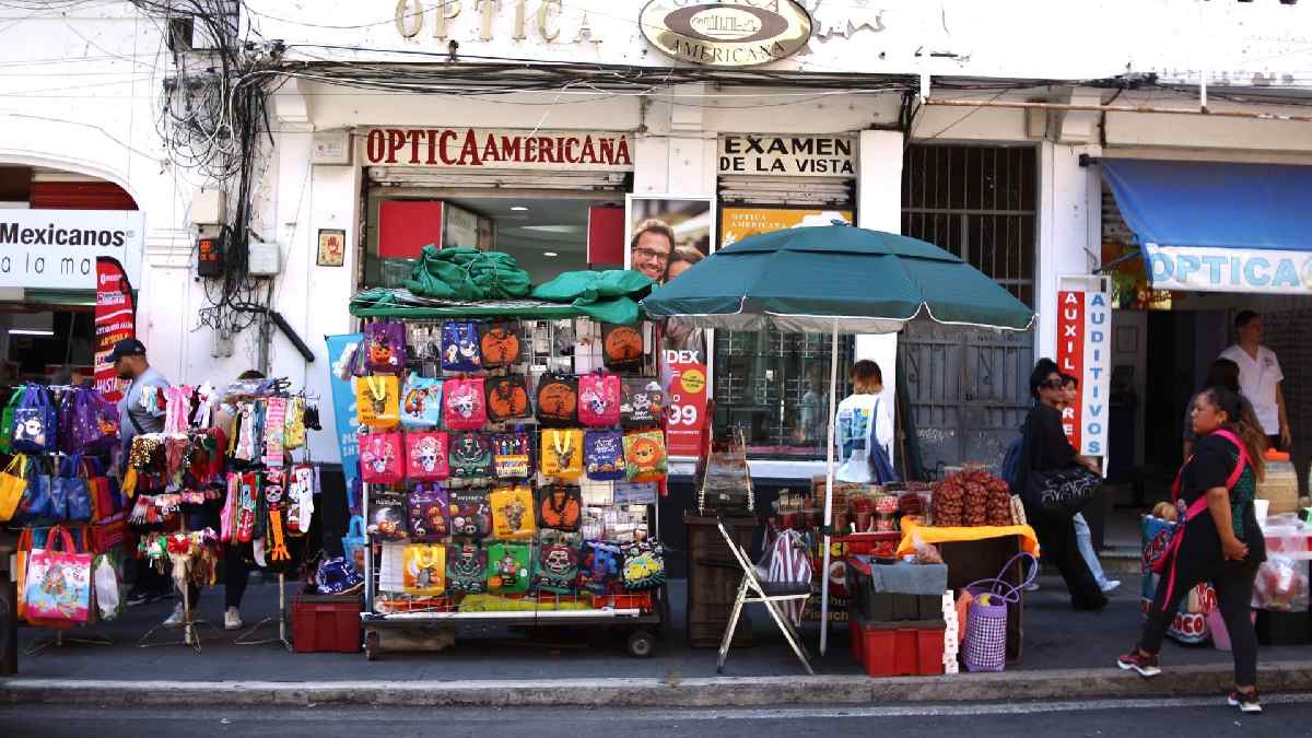 comercio-informal-aporto-25-de-cada-100-pesos-de-pib-en-2024-104838