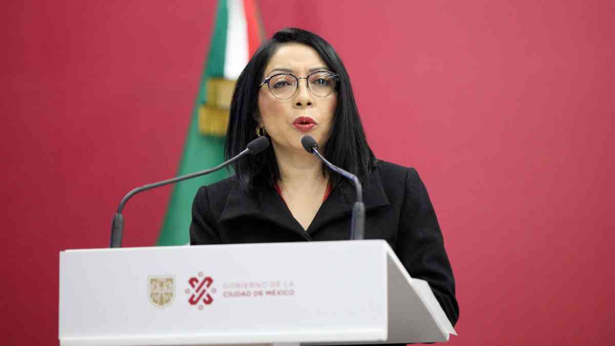 esthela-damian-114608