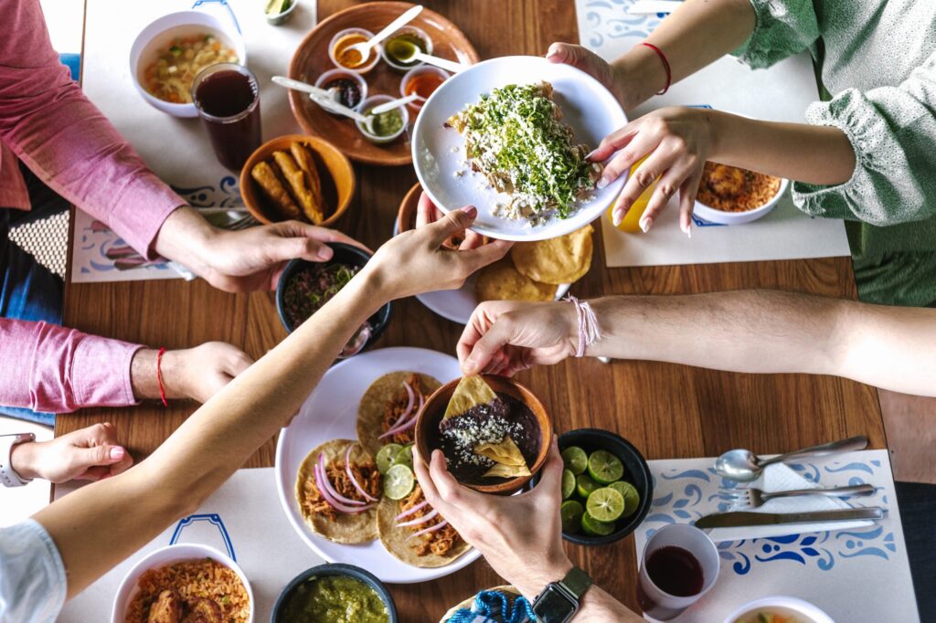 5 consideraciones que debes tomar en cuenta en las fiestas de fin de año para cuidar tu salud gástrica