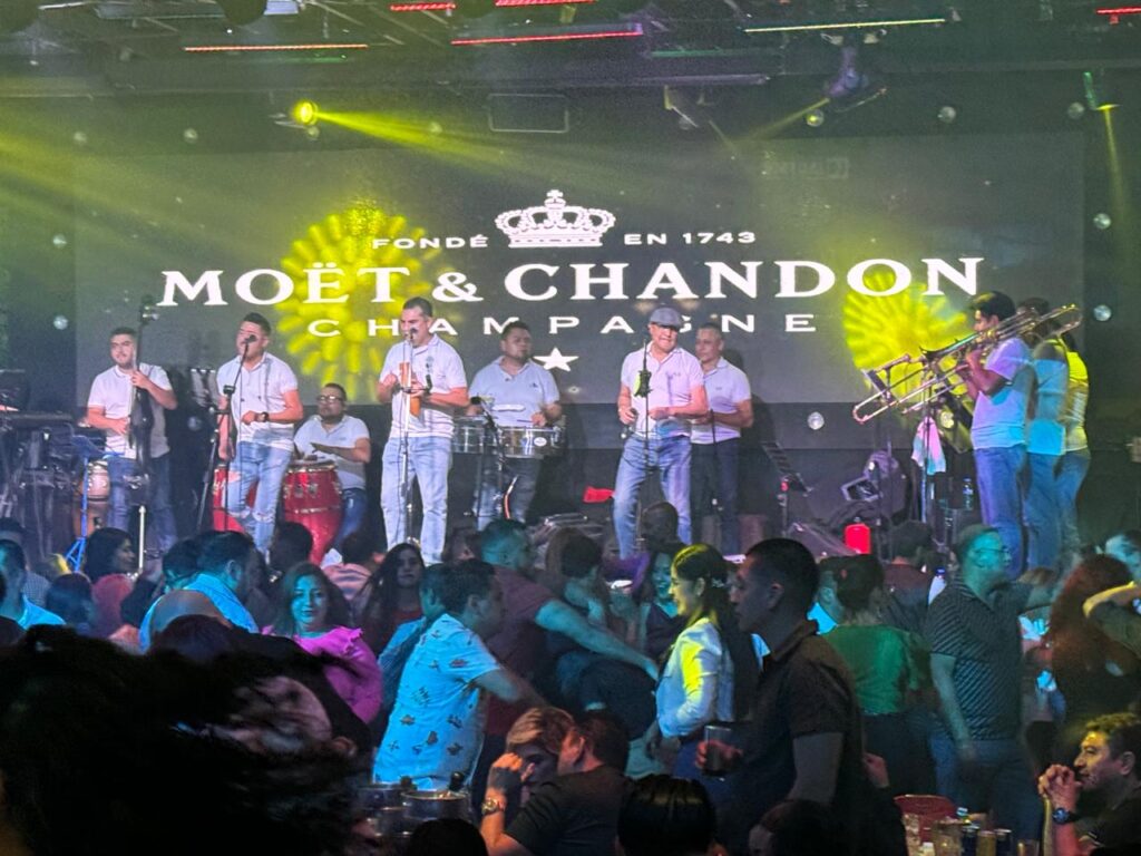 Mambo Café celebra 26 años siendo el hogar del ritmo, el baile y la memoria nocturna de la CDMX
