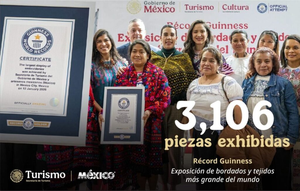 México es reconocido por Récord Guinness por la exposición de bordados más grande del mundo