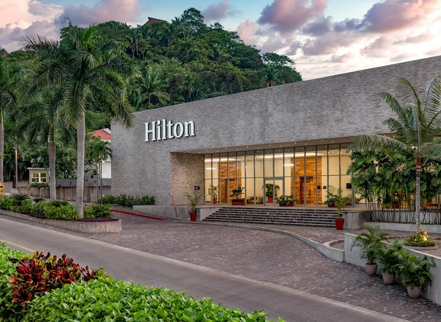 HILTON_VR_AI_21