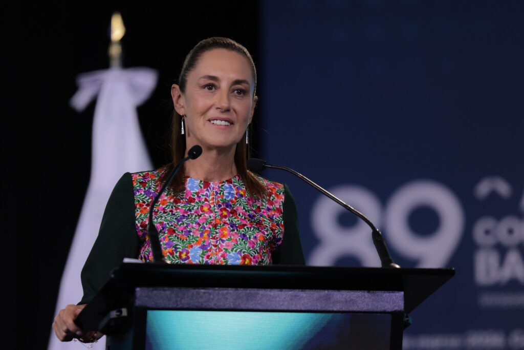 Presidenta Sheinbaum inaugura la 89 Convención Bancaria en Cancún; asegura: “Nos hace falta crecer económicamente”