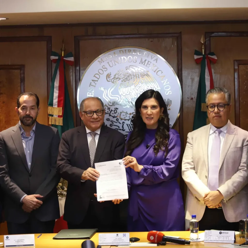 Cámara de Diputados recibe la iniciativa presidencial de Reforma Electoral
