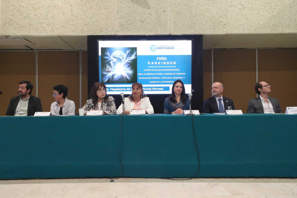 Legisladoras del PT llaman a generar conciencia y fortalecer políticas públicas de atención para personas con enfermedad de Parkinson