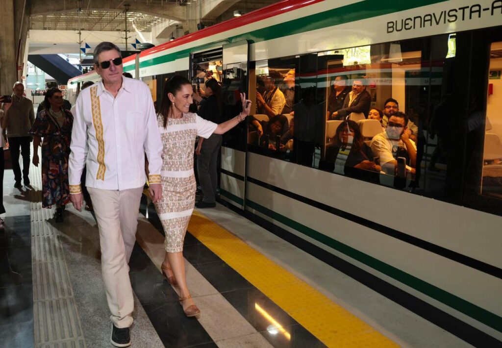 Sheinbaum inaugura ramal Lechería–AIFA del Tren Suburbano