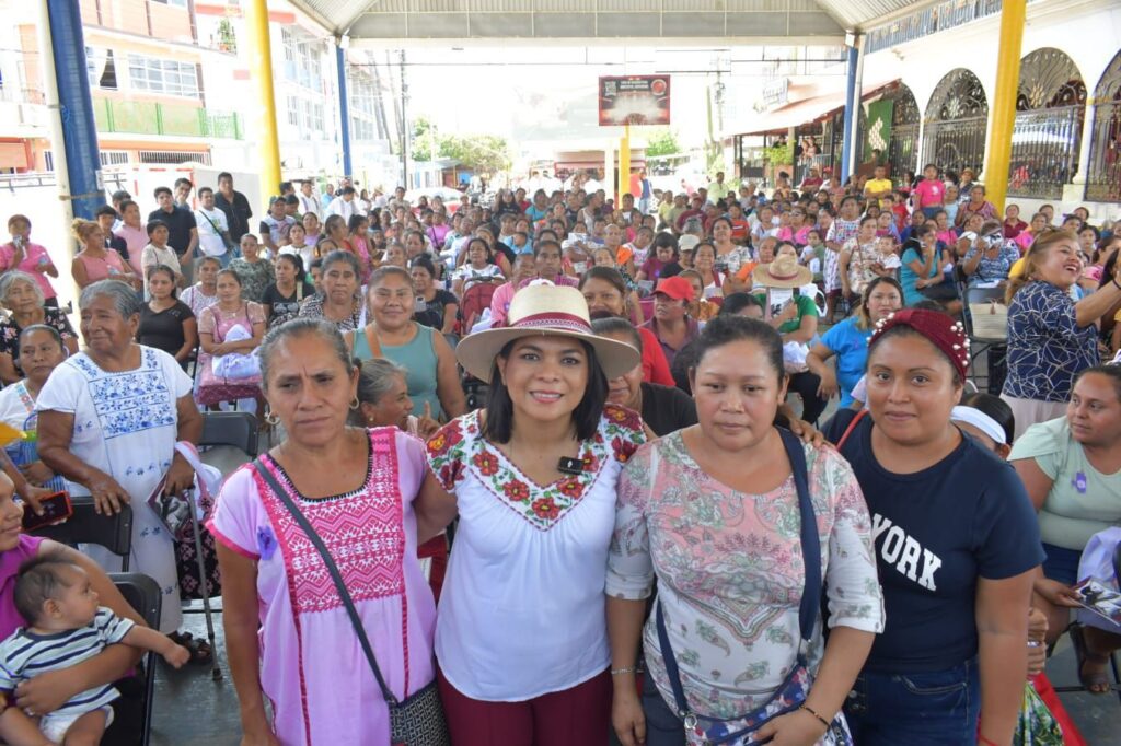 “El poder no es un tema de fuerza masculina”, establece la senadora Beatriz Mojica Morga