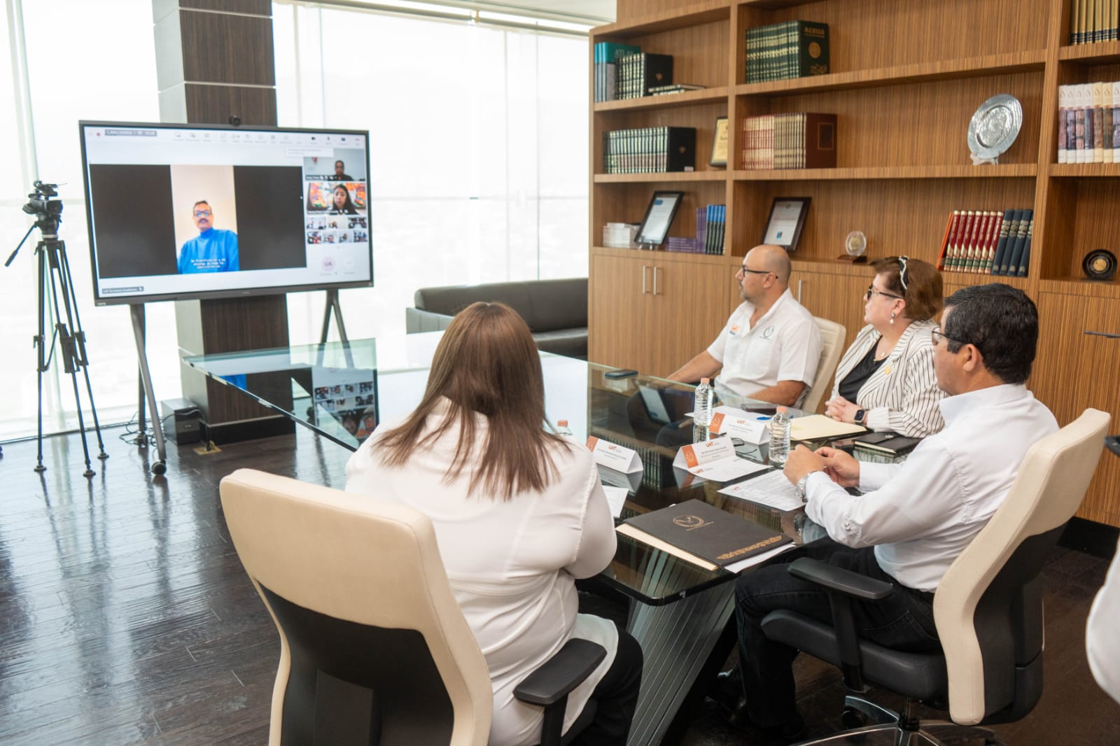 La UAT se proyecta como referente en Inteligencia Artificial por alianza con universidad de la India