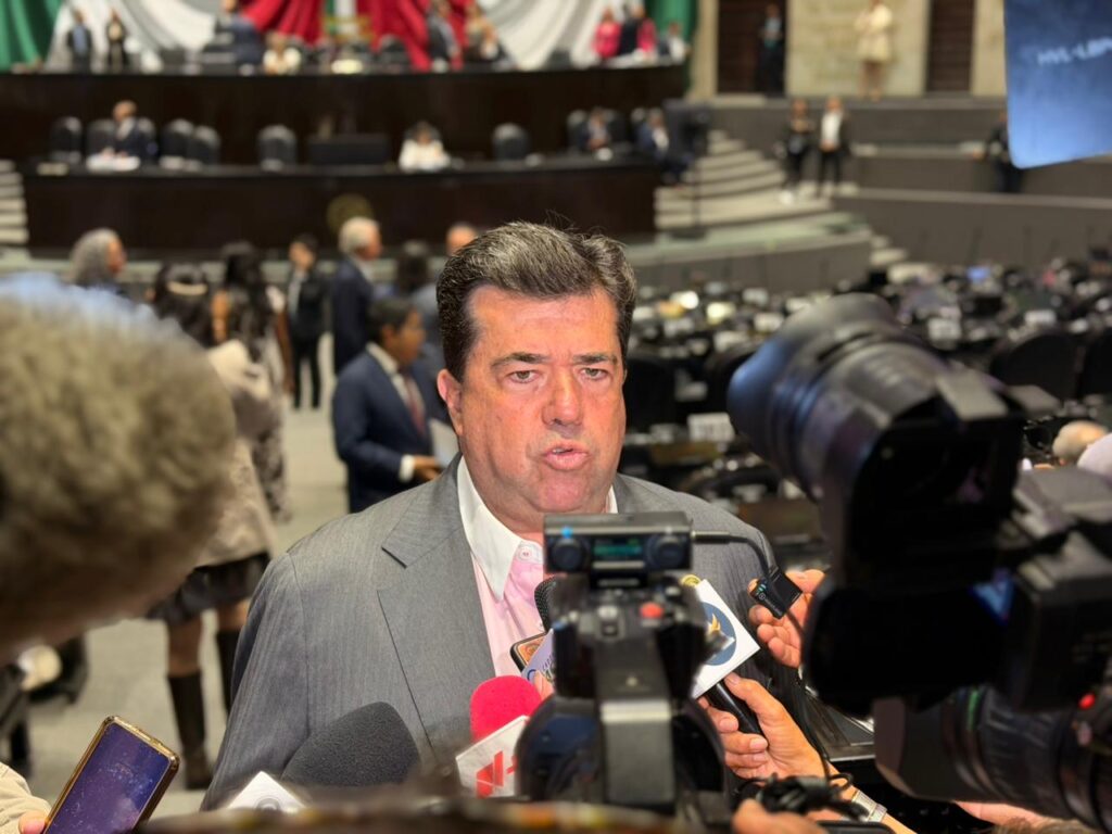 Modernizar el trabajo sin frenar la productividad: El reto laboral que hoy discute México
