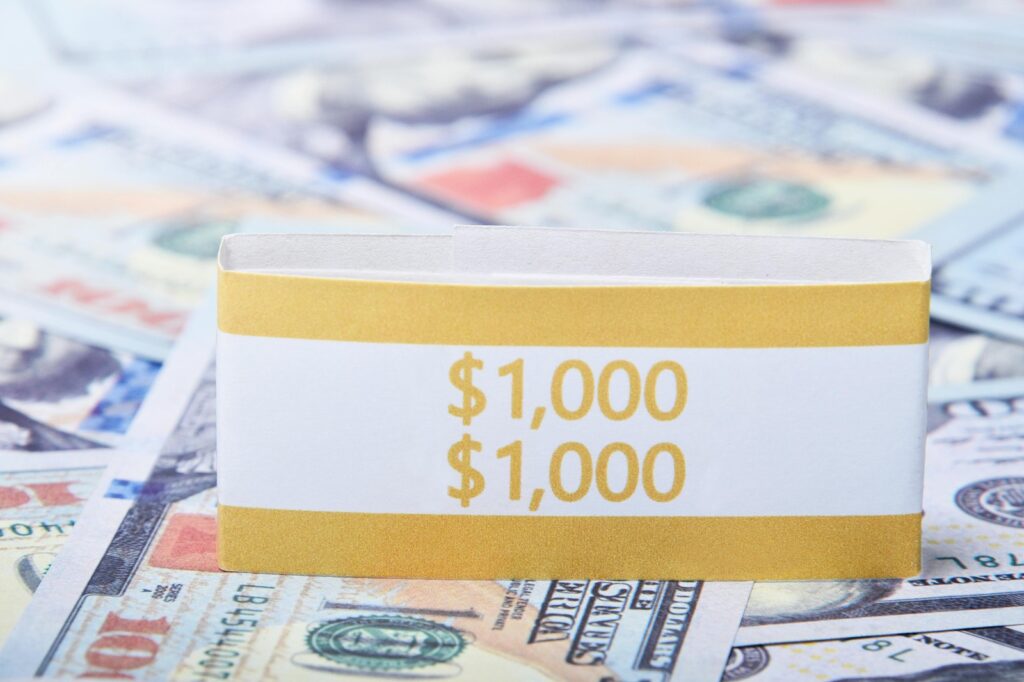 El peso mexicano gana terreno ante la debilidad del dólar y un entorno externo contenido