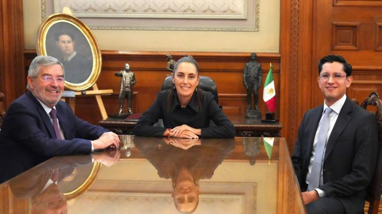 Salida Juan Ramón de la Fuente