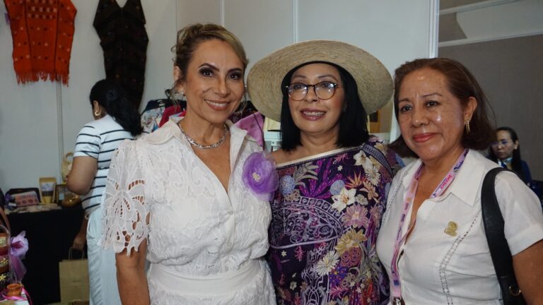 AMEX Esthela Damián