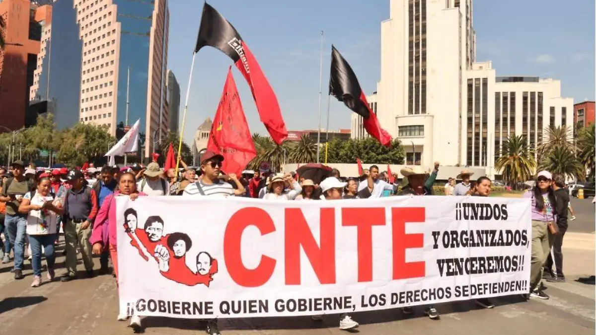 La CNTE