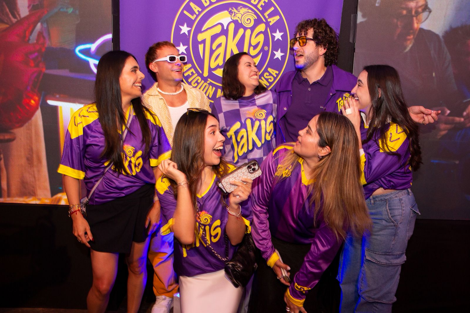 Takis2