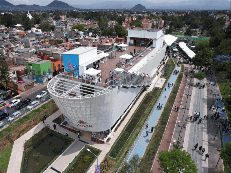 Utopia-Barco-Iztapalapa