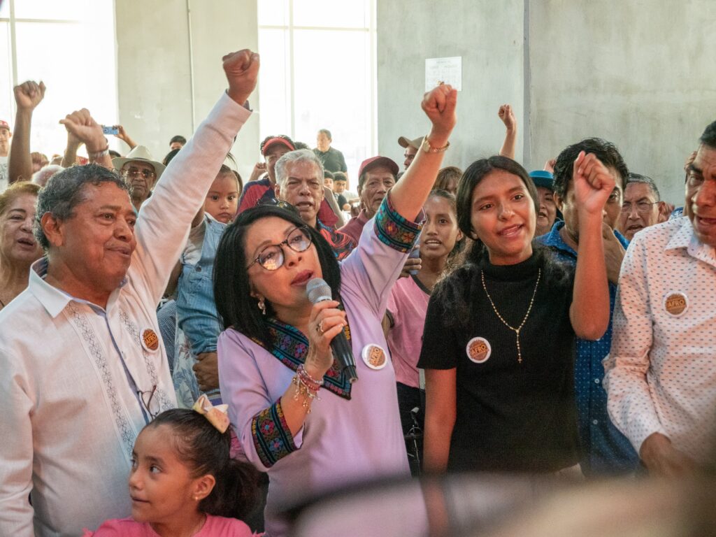 Habitantes de el Coloso respaldan a Claudia Sheinbaum y Esthela Damián en la defensa de la soberanía nacional