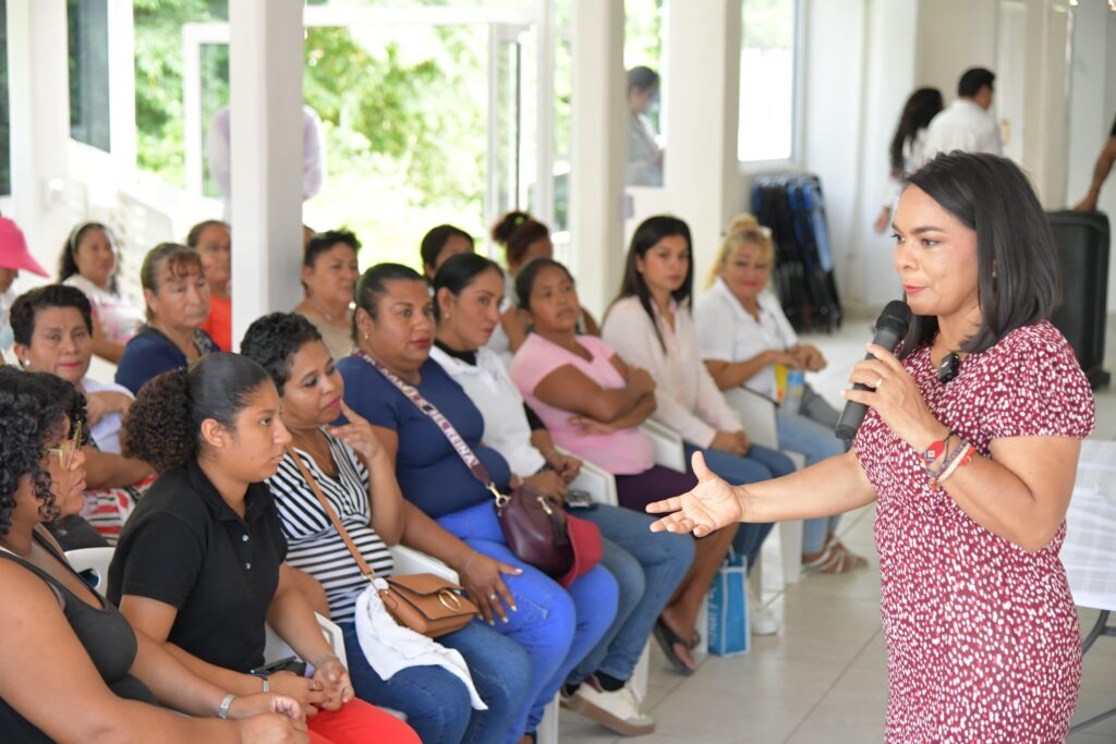 «La visión de las mujeres debe estar presente en el desarrollo”: Beatriz Mojica