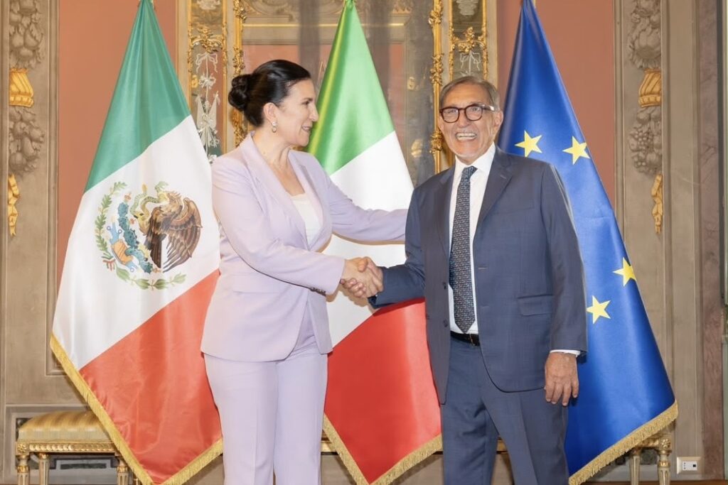 Kenia López Rabadán reconoce ante el Presidente del Senado italiano el liderazgo de Giorgia Meloni y la importancia de la paridad en la vida pública