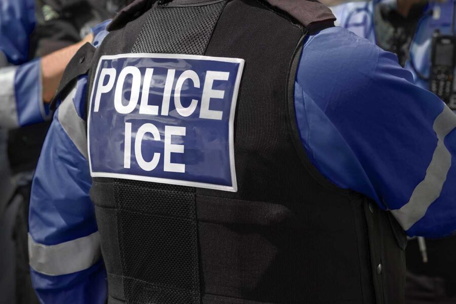 ICE suspende de forma temporal las revisiones vehiculares tras dos operativos mortales contra migrantes