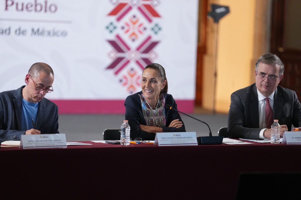 Sheinbaum fortalece diálogo con la industria exportadora para acelerar crecimiento económico y empleo
