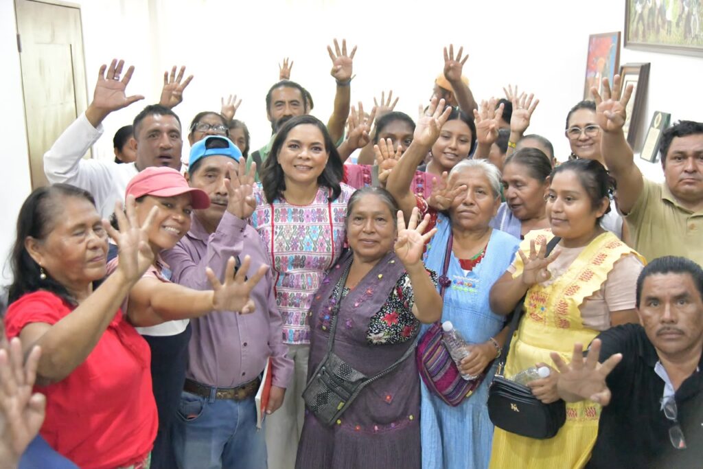 Indígenas y productores de Acapulco refrendan su apoyo a Beatriz Mojica y a la Cuarta Transformación