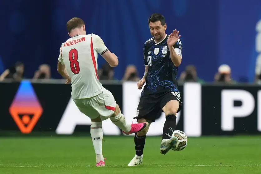 Argentina remonta ante Inglaterra y enfrentará a España en la gran final del Mundial 2026