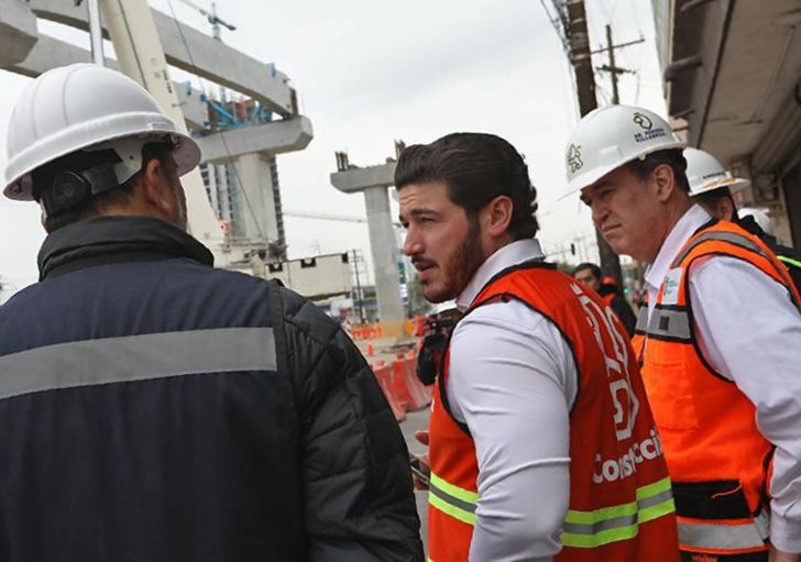 Samuel García renueva mandos en Tesorería en medio de cuestionamientos por el impuesto verde