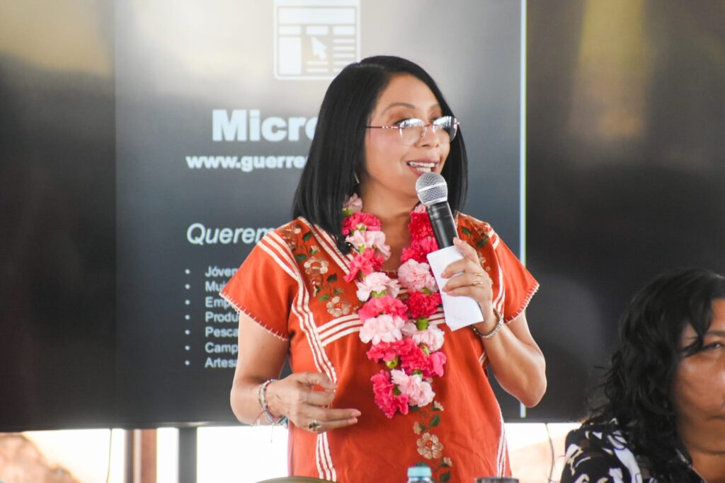 Plateros y sectores productivos de Taxco respaldan proyecto de Esthela Damián