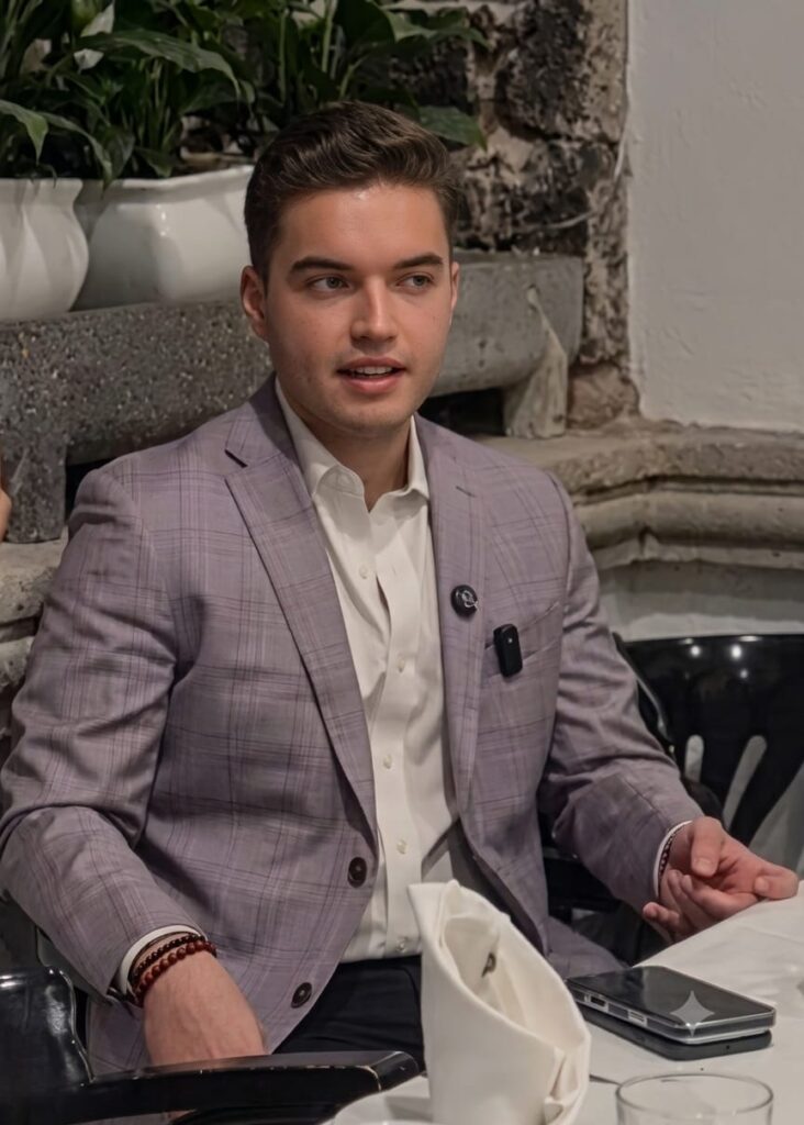 Jesús Elizondo apuesta por una nueva generación para coordinar la 4T en Nuevo León