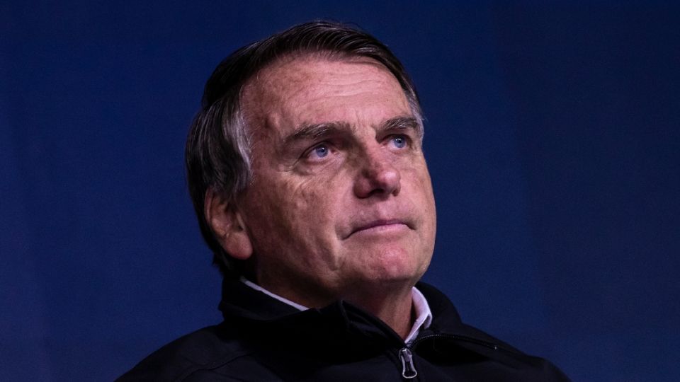 Policía de Brasil catea el domicilio de Jair Bolsonaro; buscan armas, municiones y documentos