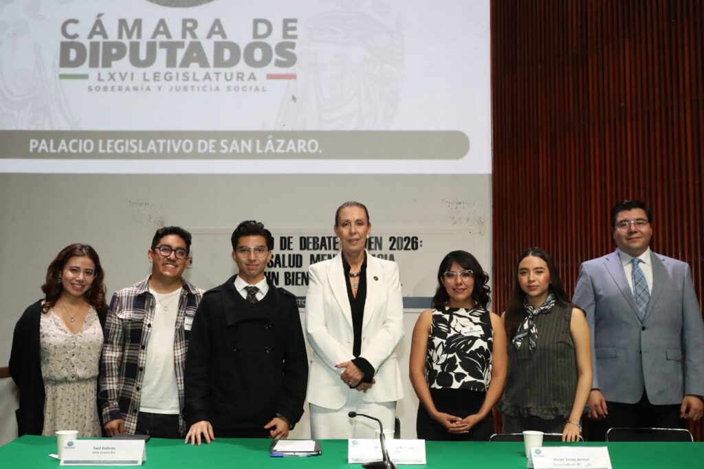 La salud mental debe abordarse como un problema integral, indican especialistas y representantes de organizaciones juveniles